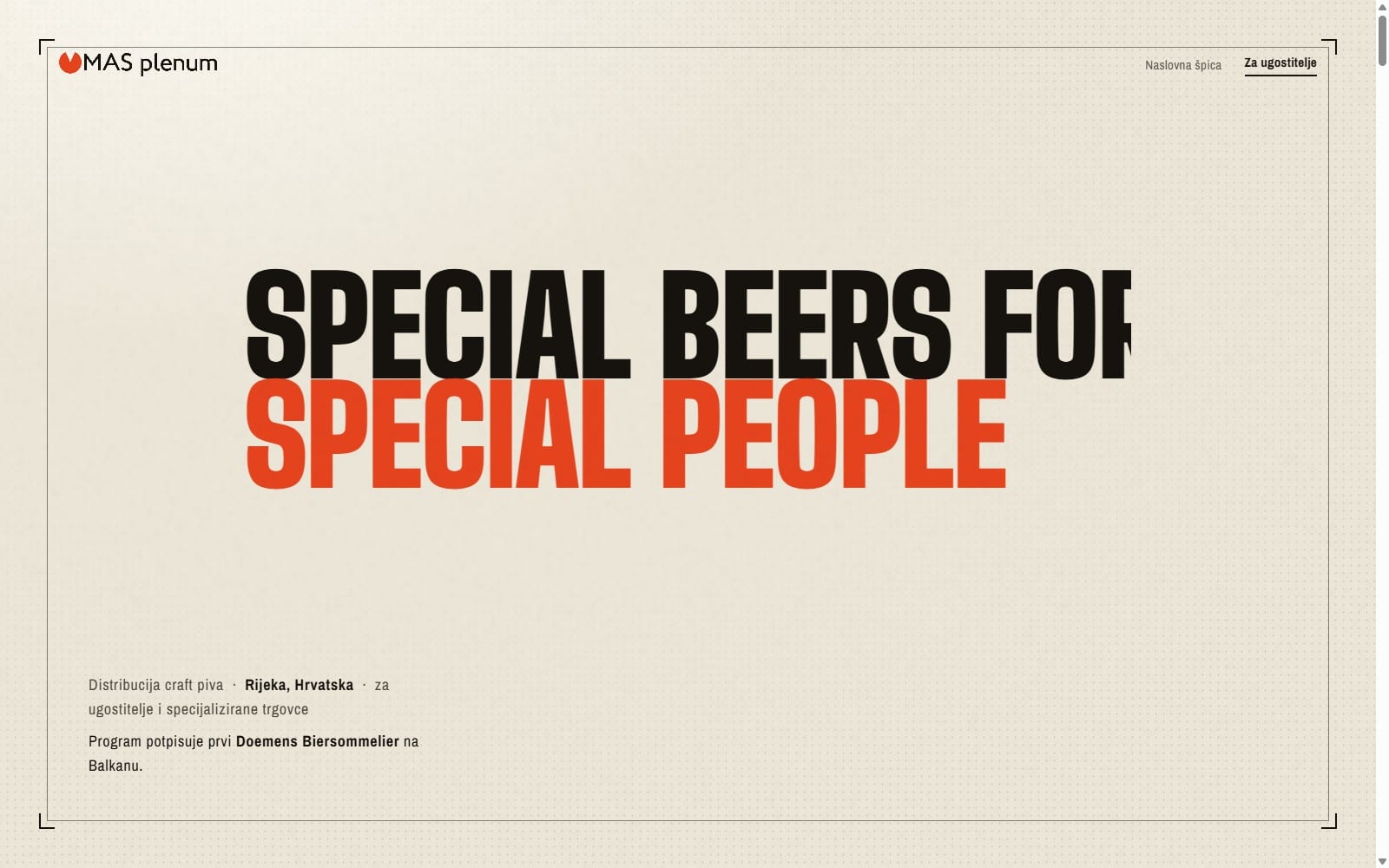 Mas Plenum — a light poster-cinema homepage set in colossal grotesque type